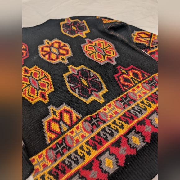 Vintage Headliners Colorful Geometric Sweater - Picture 2 of 6
